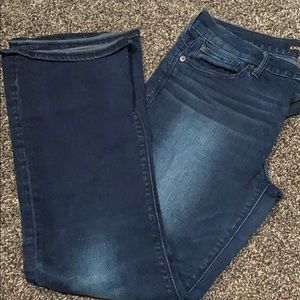 Boot cut jeans